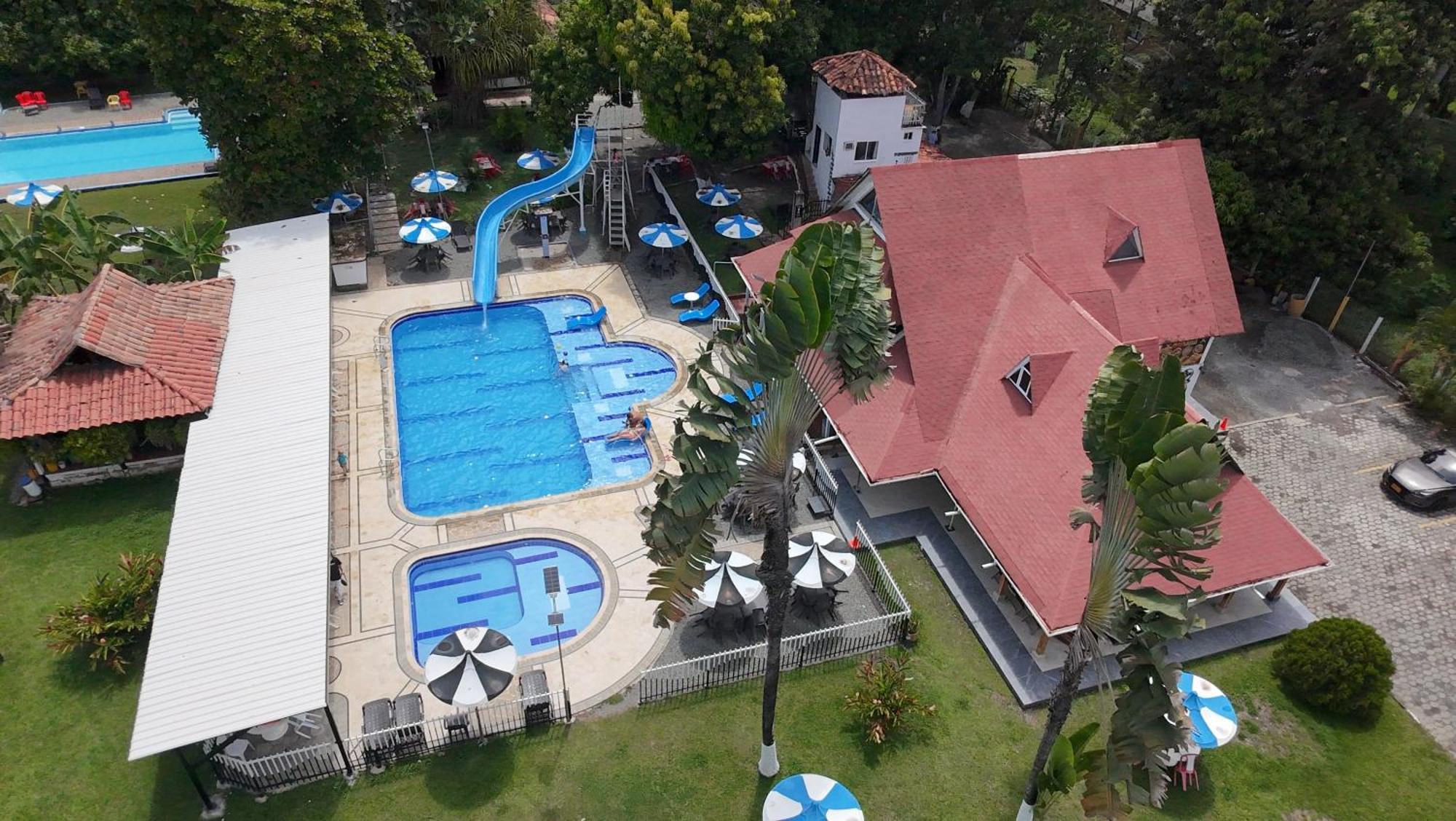 Finca Hotel Pinares 라 핀타다 외부 사진