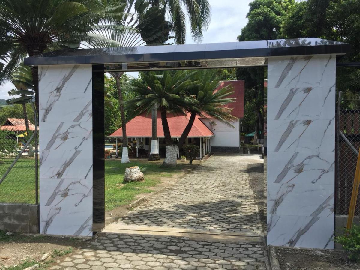 Finca Hotel Pinares 라 핀타다 외부 사진